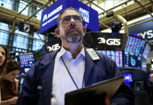 Chứng khoán Mỹ tăng điểm mạnh, giá dầu “bốc hơi” 7% dù Iran tấn công căn cứ của Mỹ