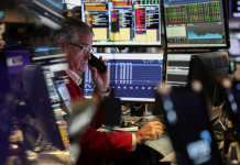 Thị trường Mỹ vững đà tăng dù căng thẳng tại eo biển Hormuz chưa hạ nhiệt