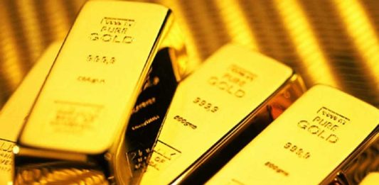 Vàng giảm giá trong lúc thị trường chờ tin Iran, SPDR Gold Trust tiếp tục gom hàng