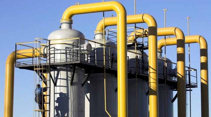 Giá khí đốt châu Âu cao nhất hơn 3 năm, ECB có thể tăng lãi suất